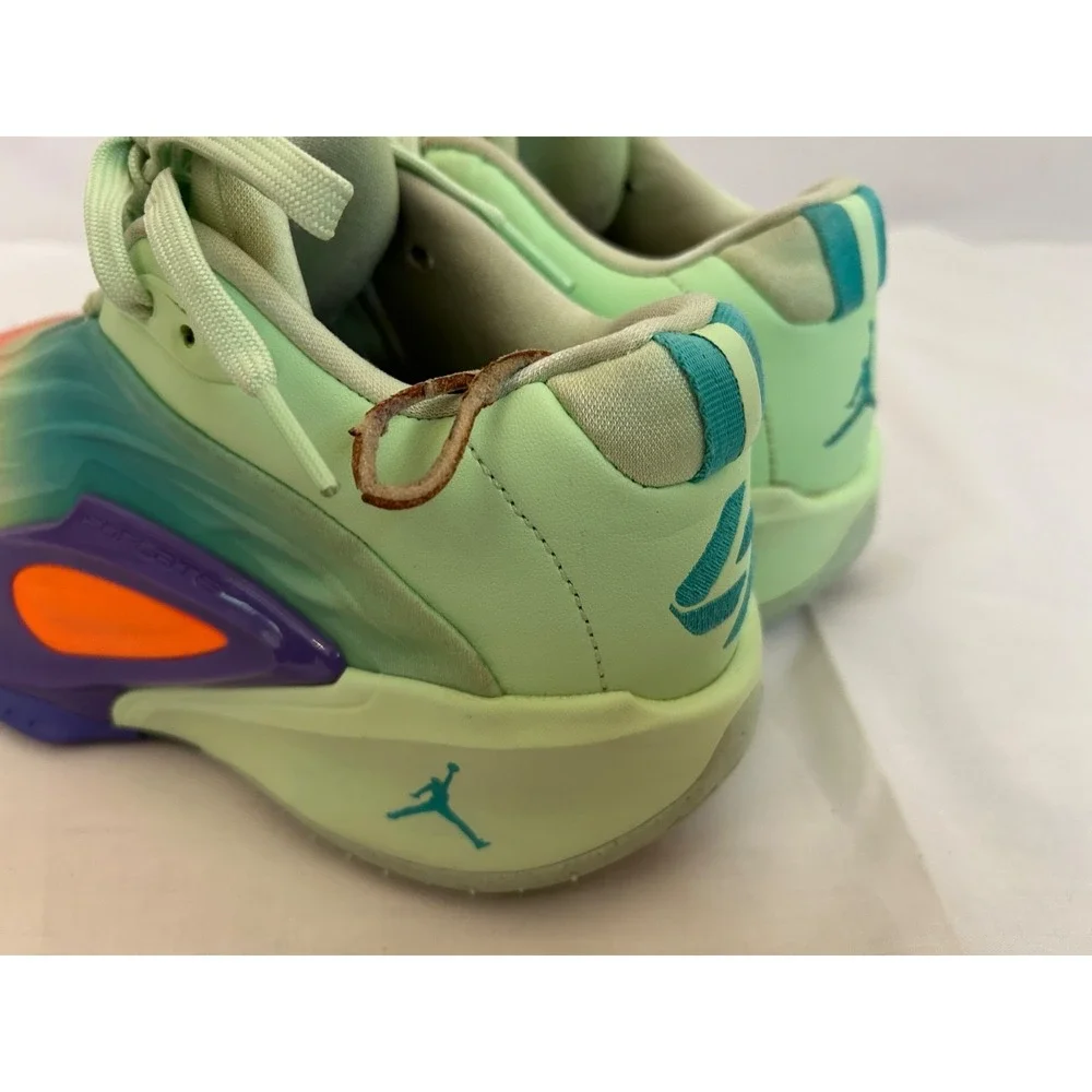 Nike Air Jordan Luka 3 Blurred Vision Vapor Green/Hyper Jade/Cone 8.5 HQ4255-300
